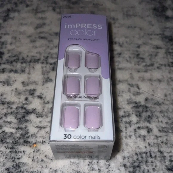 Press on nails - Picture 1 of 1